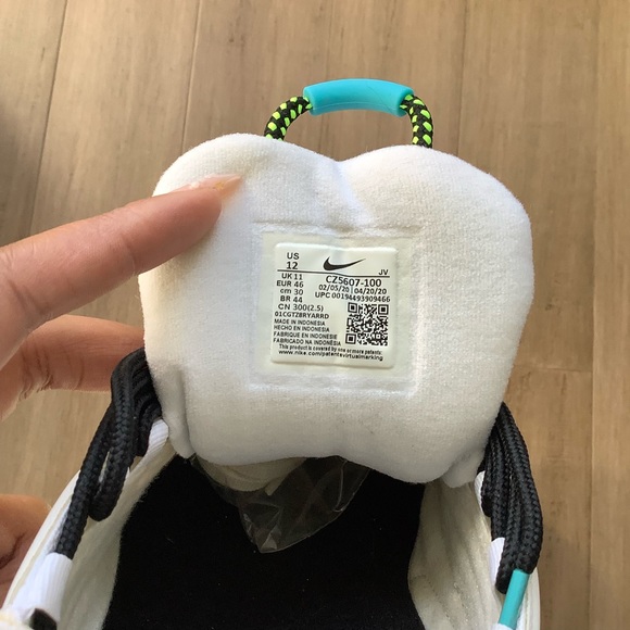 NIKE AIR MAX - Picture 6 of 7